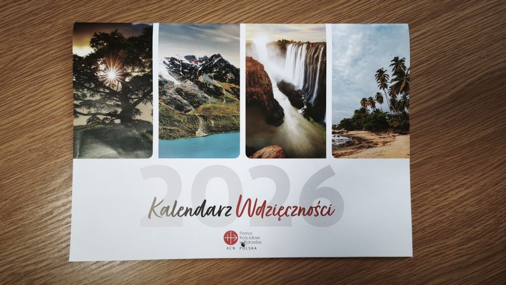 Kalendarz 2026 wiszący A3 widoki