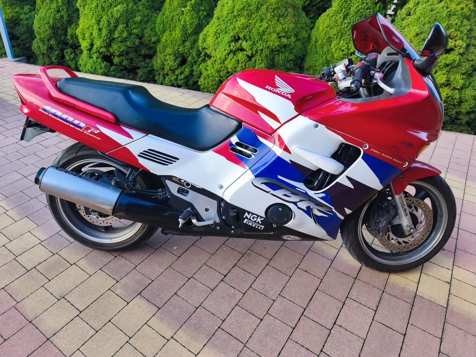 Honda CBR 1000F dual SC 24