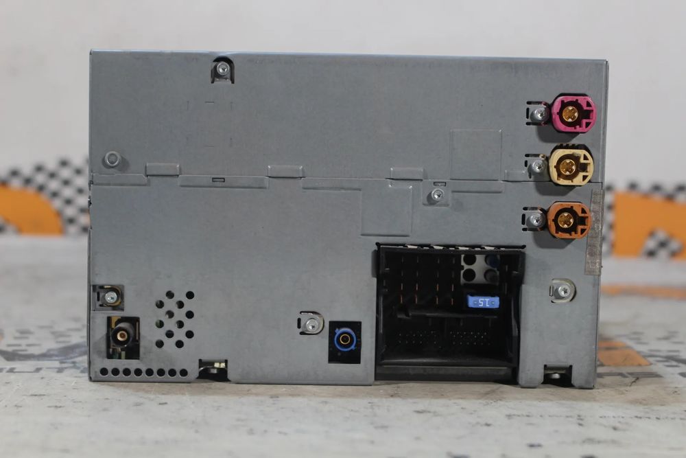 Rádio / auto-rádio BMW 5 Gran Turismo (F07)