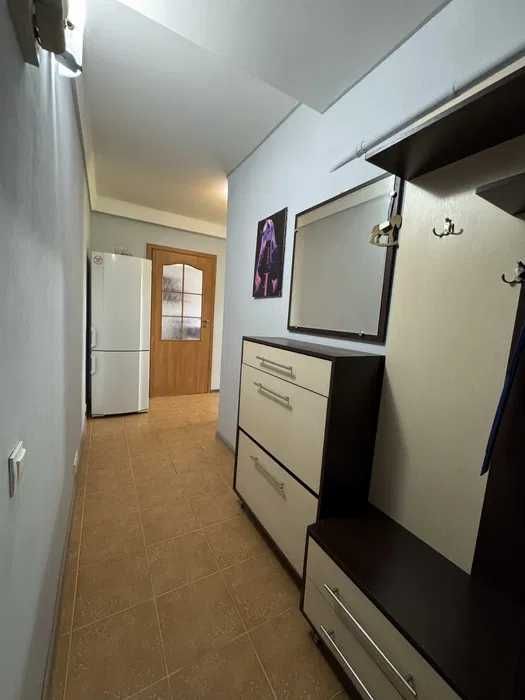 Класна 1-кімнатна квартира на Південно-Заході!