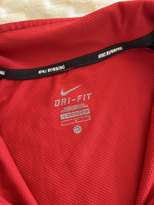 Camisola de Running Nike Dri-Fit em ver