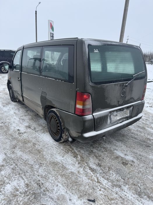 Mercedes viti 2.3