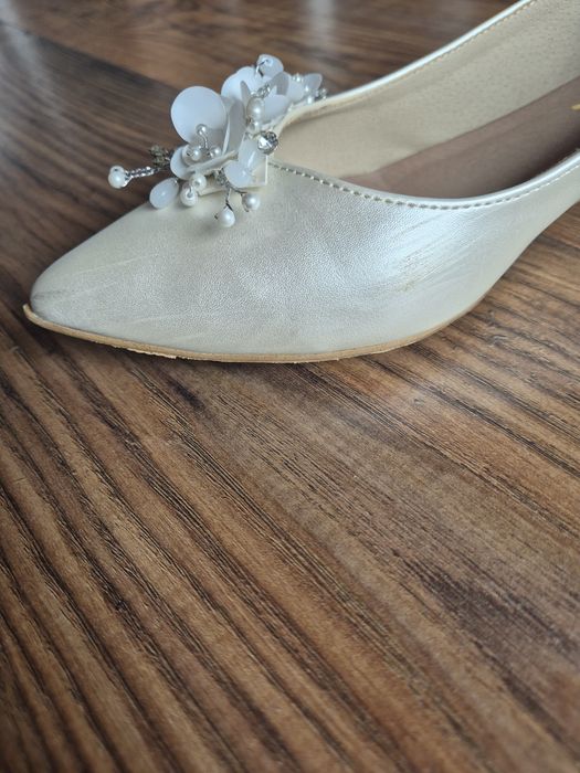 Buty ślubne Brilu
