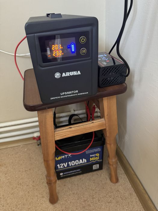 Комплект резервного живлення Aruna UPS  500 TOP + LiFePO4 12.8V 100Ah