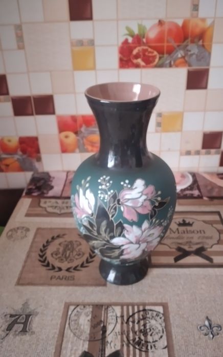 Декоративна ваза