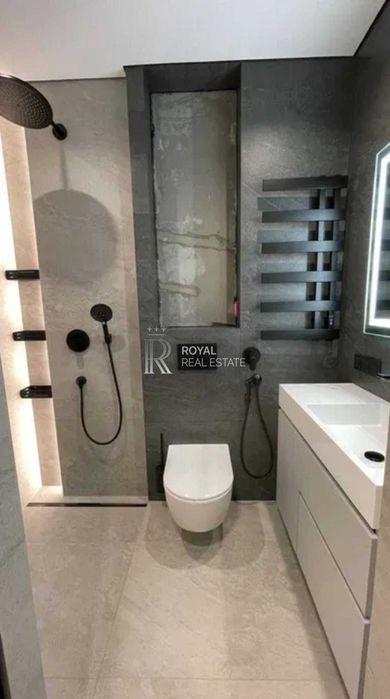 Продаж Квартира 2кім 78м2 ЖК Файна Таун Бомбосховище Підземний паркінг