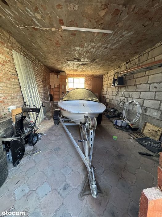 Działka z WZ na nowy dom jednorodzinny + budynek 200m2 -do negocjacji