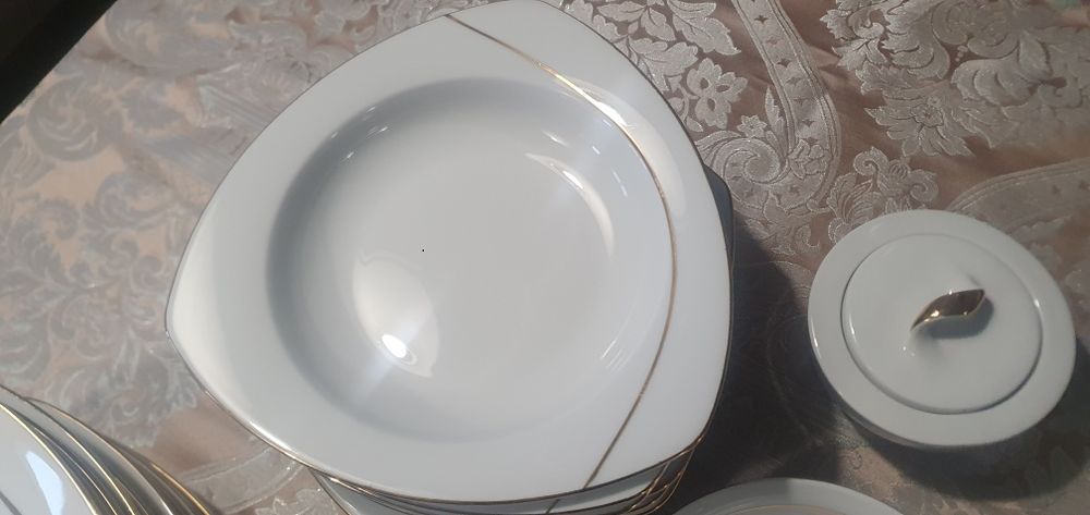 Zastawa porcelanowa Chodzież