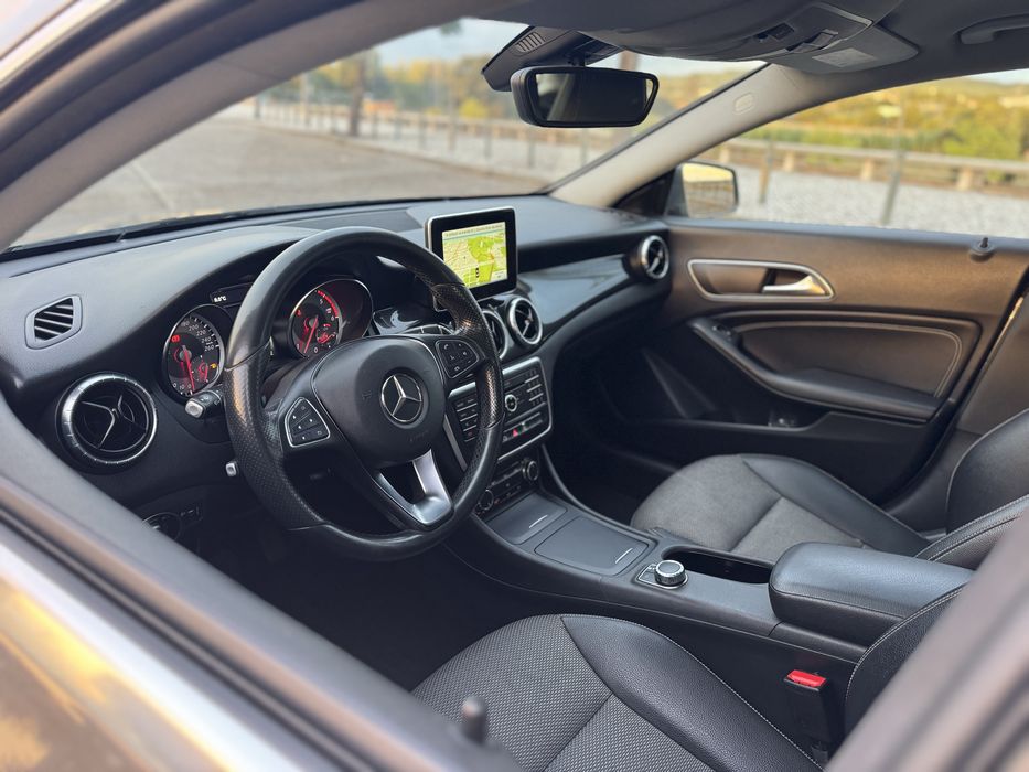 Mercedes- Benz CLA 200 CDi 2015