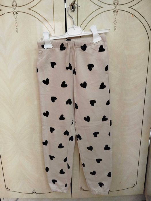 Спортивний костюм для дівчинки