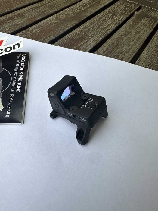 Trijicon RMR type 2 3.25 MOA red dot