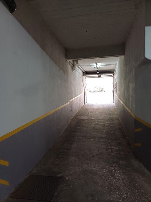 Garagem Alverca c/ mezanine