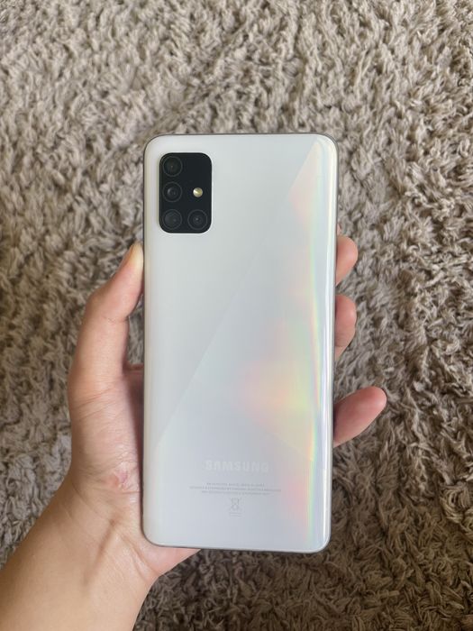Telemovél Samsung Galaxy A51