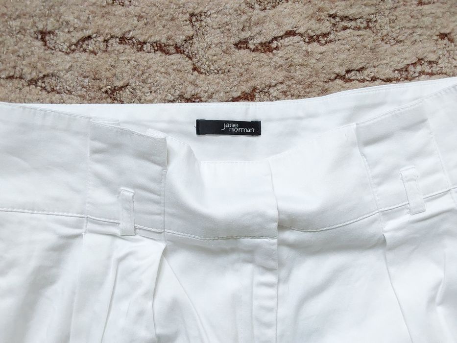 Szorty damskie białe  Nowe