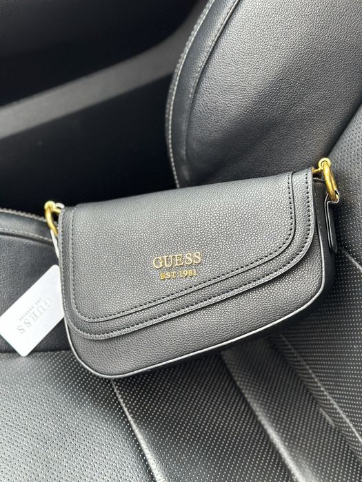 Сумка жіноча Guess Гес сідло через плече сіра біла чорна