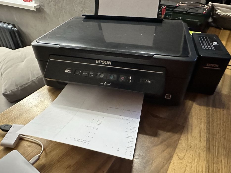 Принтер цветной EPSON