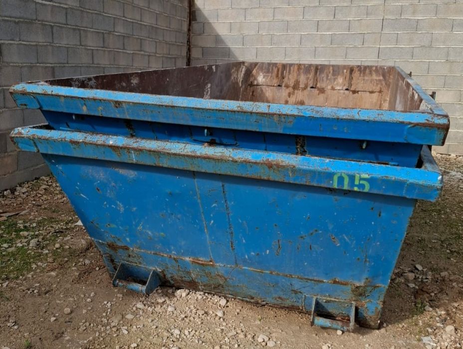 CONTENTORES para venda novos de 6m³, 15m³, 20m³ e 30m³ e usados de 6m³