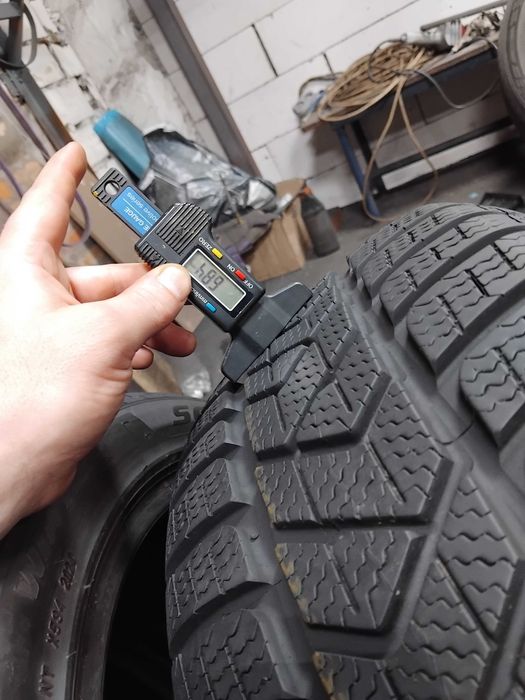 Шини бу 205/50 R17 Pirelli Sottozero 3 Winter Комплект Зима