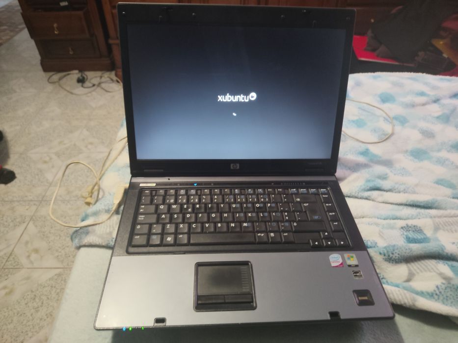 HP portátil com Xubuntu – funcional