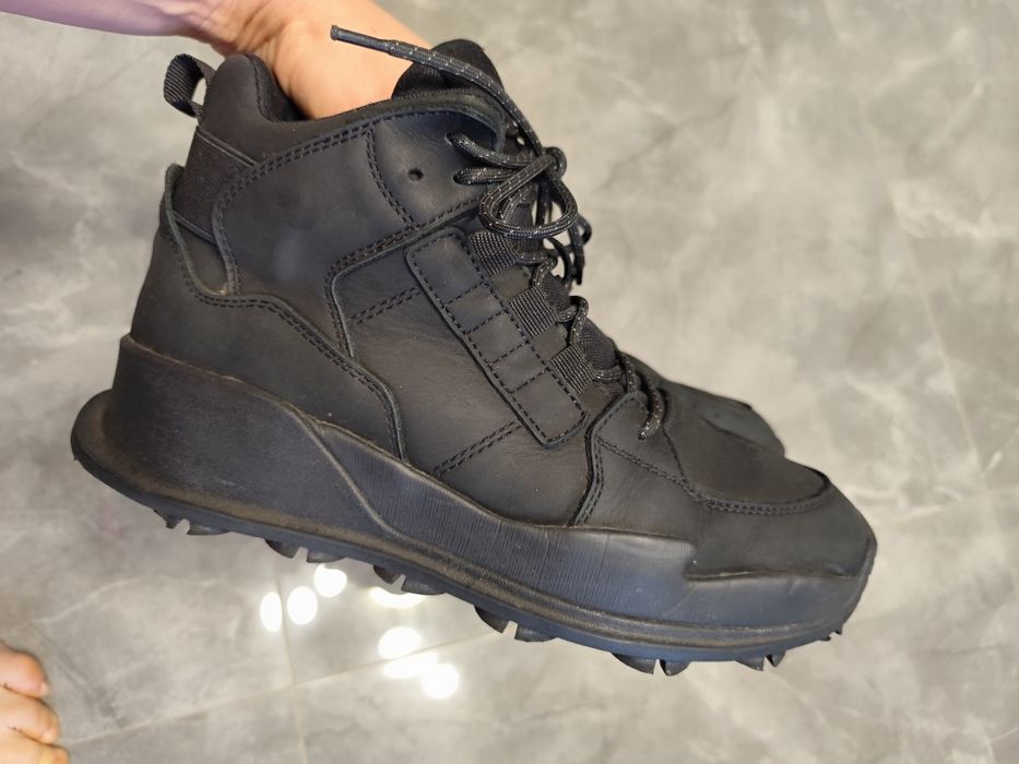 Зимові чоловічі кросівки Staff