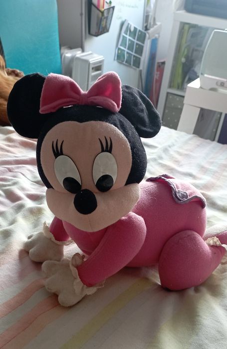 Boneca Vintage Minnie Mouse que gatinha