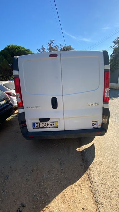 Renault trafi 2.0 dci