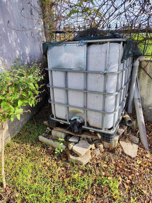 Depósito de plástico de 1000 L