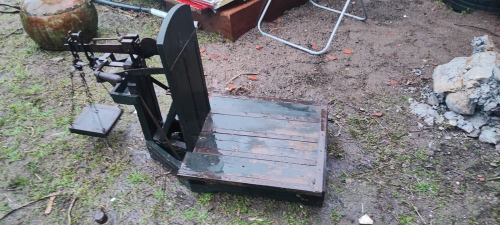 Balança  decimal antiga