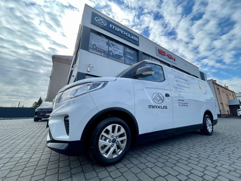 Maxus eDeliver 3  MAXUS e-Deliver3 elektryczny Demo niski przebieg  zasięg WLTP 238km Gw
