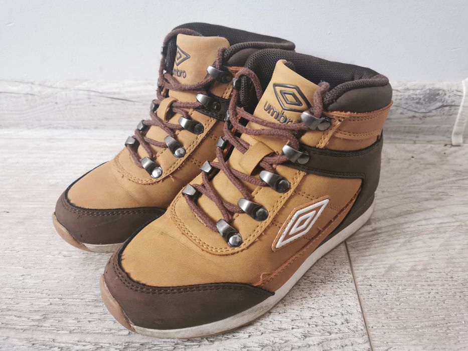 Buty Umbro rozmiar 32