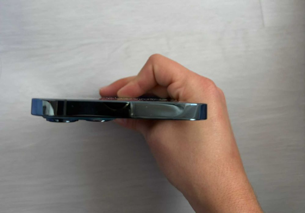 Iphone 12 Pro Max - 256GB - 70% saúde da bateria - sem sinais de uso