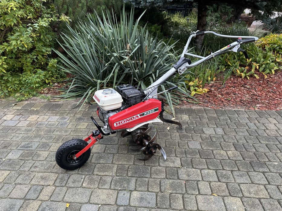 Glebogryzarka HONDA F360 2 biegi + wsteczny ciągnik jednoosiowy