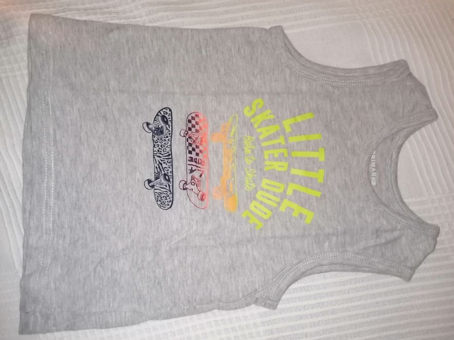 T shirt sem mangas menino 2-3 anos