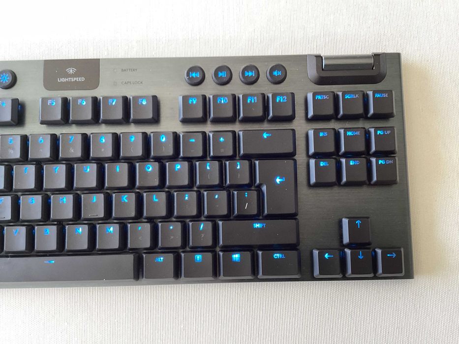 Logitech G 915 TLK klawiatura
