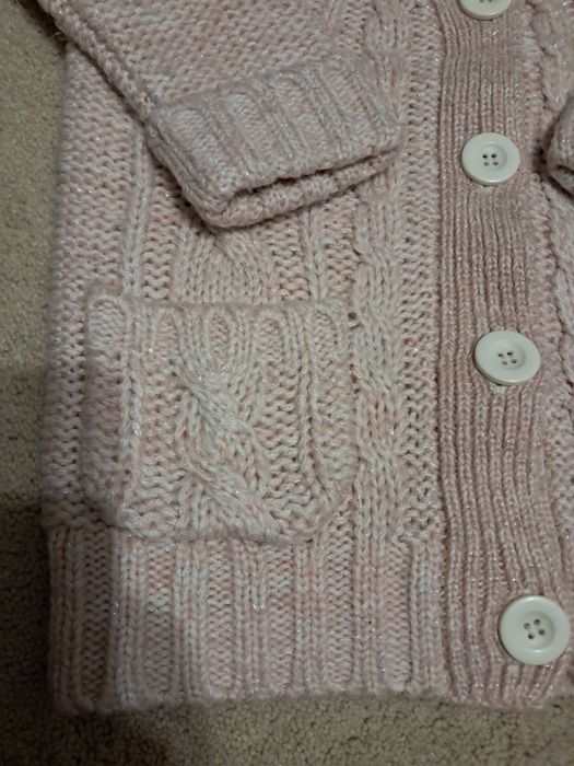 Sweterek dziecięcy