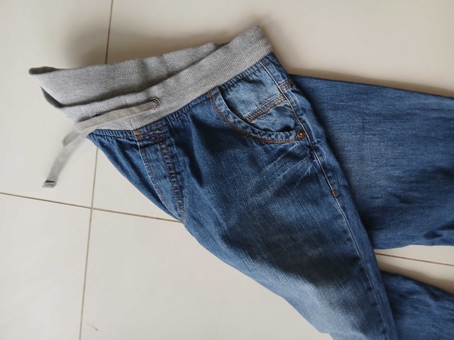 Jeansy spodnie chłopięce 152 158 joggery proste regulacja