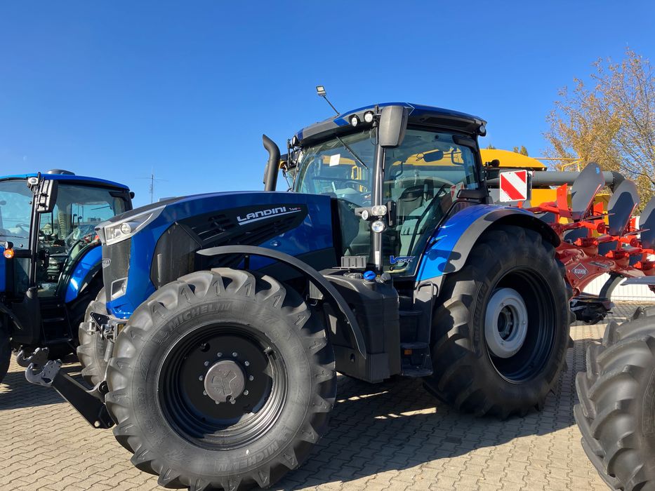 Ciągnik rolniczy Landini 7-240 - CENA BRUTTO +3 lata gwarancji w cenie