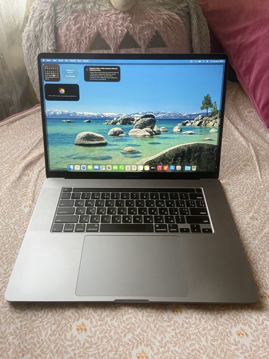 MacBook Pro 16 2019