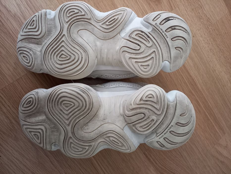 Buty Adidas yeezy