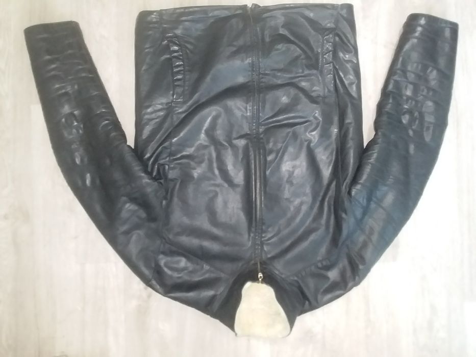 Куртка кожаная ( дубленка натуральная ).