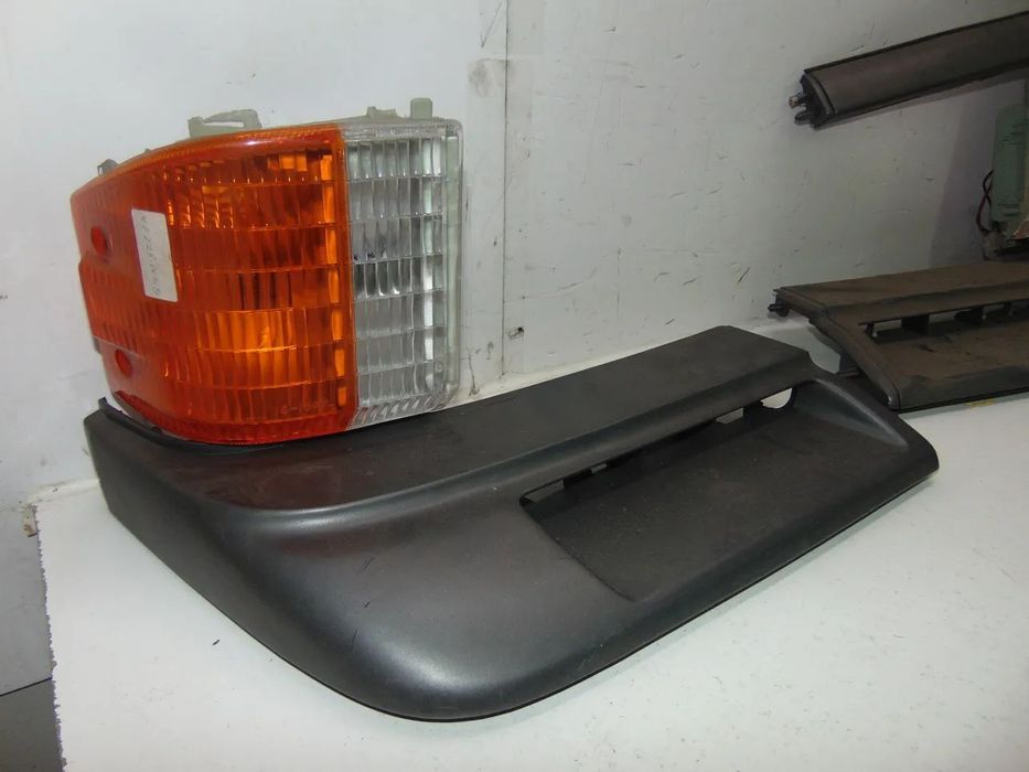 Mazda e2200 farolins piscas