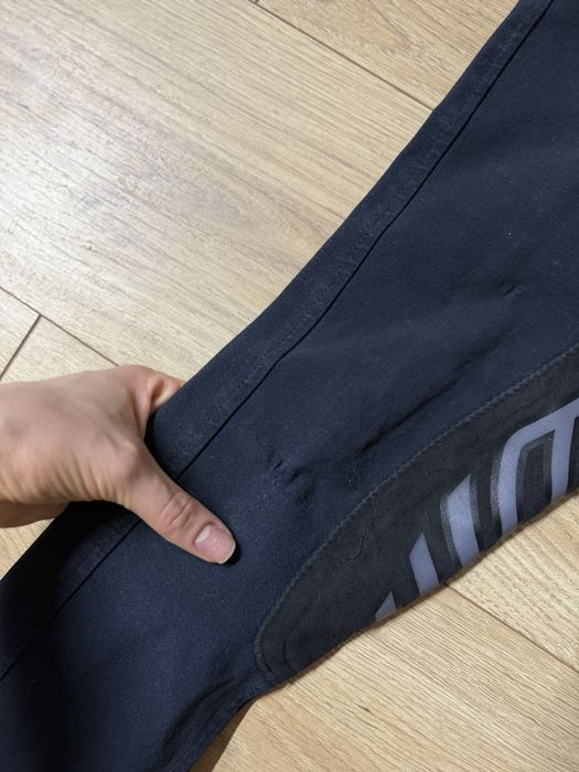 granatowe bryczesy jezdzieckie