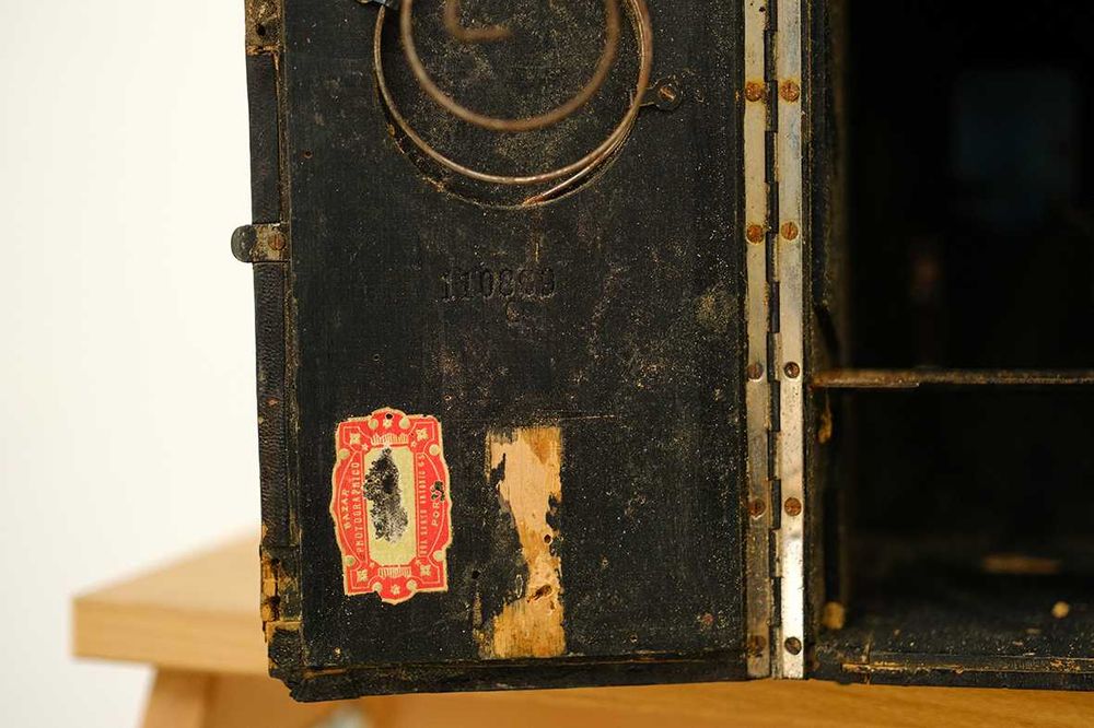 Maquina fotografica muito antiga