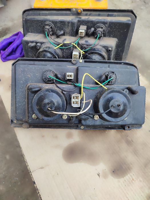 Продам фары ВАЗ 2105,2107