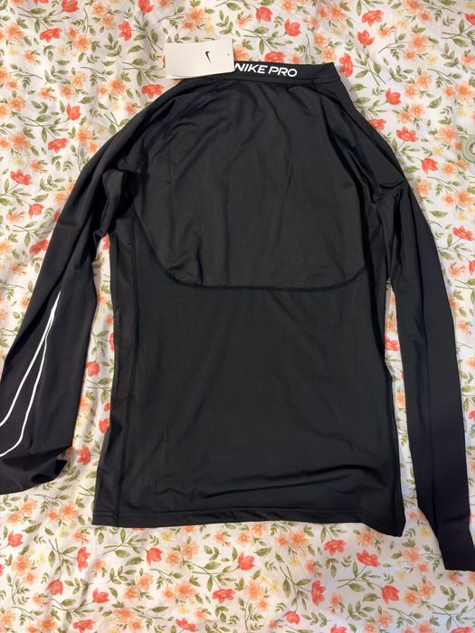 Bluzka treningowa Nike PRO z metką
