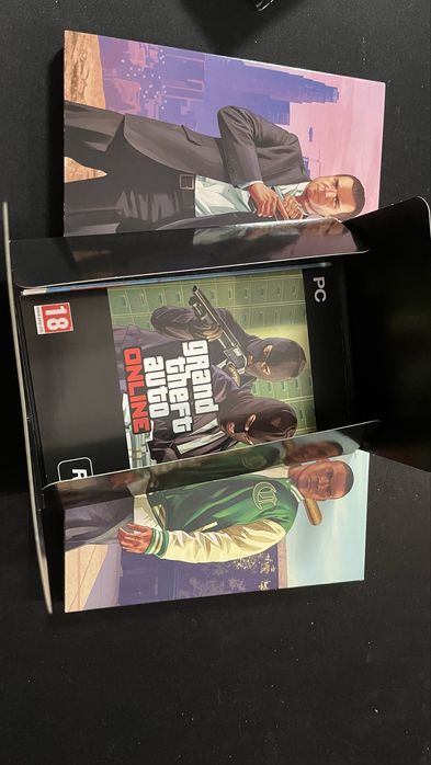 GTA V - pudełko 7DVD