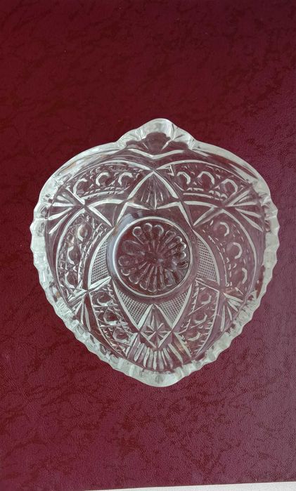 Конфетница «Листик», салатник, вазочка. Посуда. Хрусталь СССР