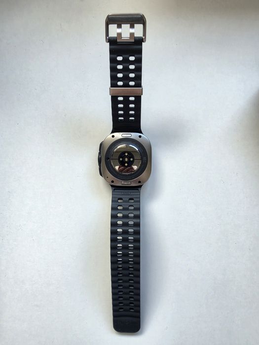 Samsung Galaxy Watch Ultra LTE – Titanium Silver | Garantia até 2028