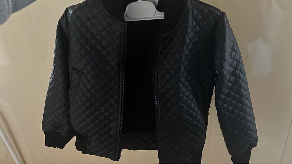 Куртка 4-5 років