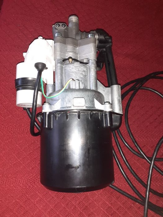 Karcher K5 silnik  plus pompa